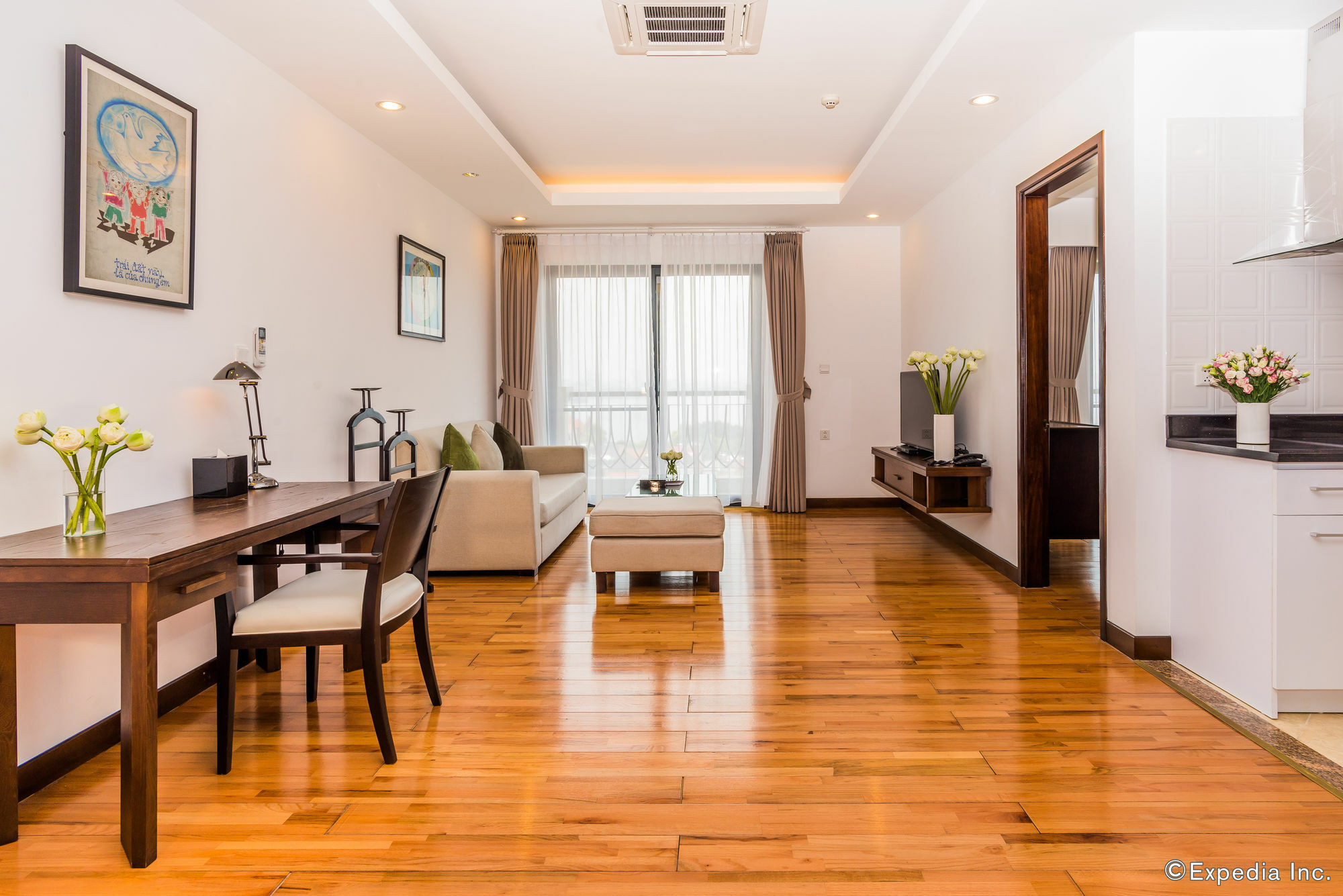 เอลเลแกนซ์ สวีท เวสต์เลค Hotel ฮานอย ภายนอก รูปภาพ